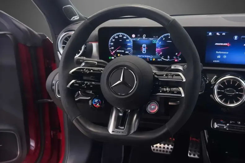 Mercedes-Benz CLA 45 AMG din 2024 cu 6.123 km - oferta MER158489 - foto 8