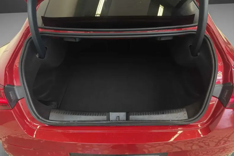 Mercedes-Benz CLA 45 AMG din 2024 cu 6.123 km - oferta MER158489 - foto 13