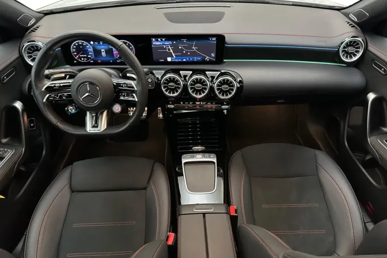 Mercedes-Benz CLA 35 AMG din 2024 cu 21.182 km - oferta MER158491 - foto 8