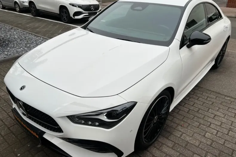 Mercedes-Benz CLA 200 din 2024 cu 28.012 km - oferta MER158492 - foto 1