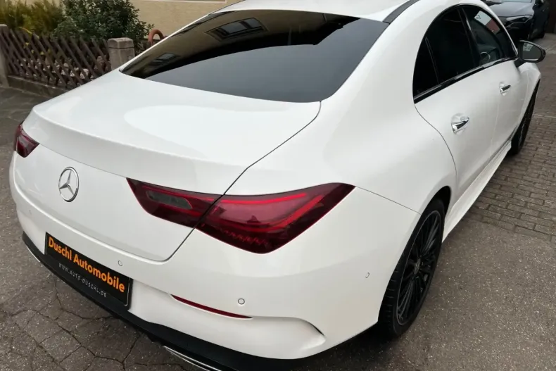 Mercedes-Benz CLA 200 din 2024 cu 28.012 km - oferta MER158492 - foto 4