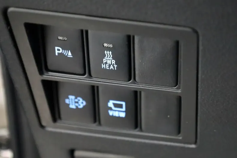 Toyota Hilux din 2024 cu 24.930 km - oferta TOY158494 - foto 21