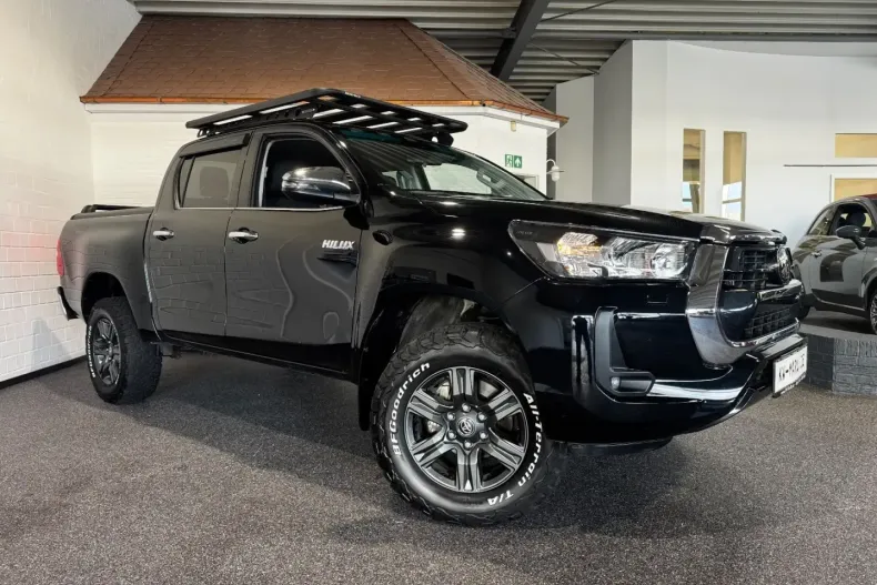 Toyota Hilux din 2023 cu 44.500 km - oferta TOY158497 - foto 3