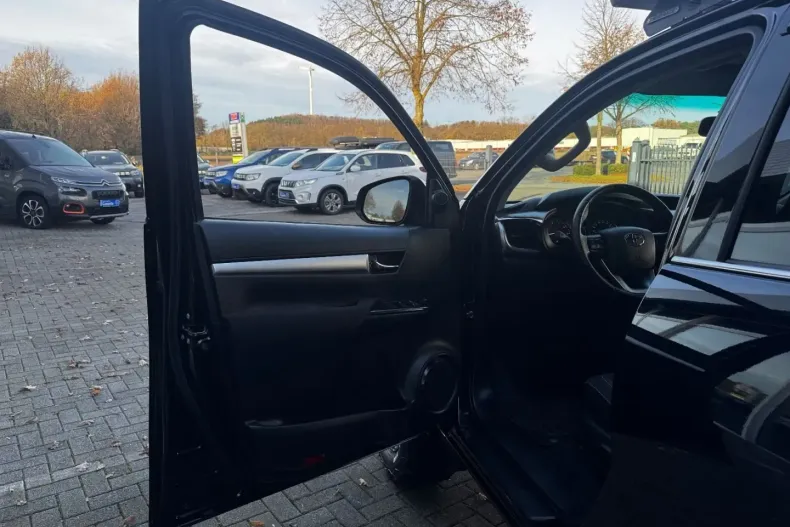 Toyota Hilux din 2023 cu 44.500 km - oferta TOY158497 - foto 17