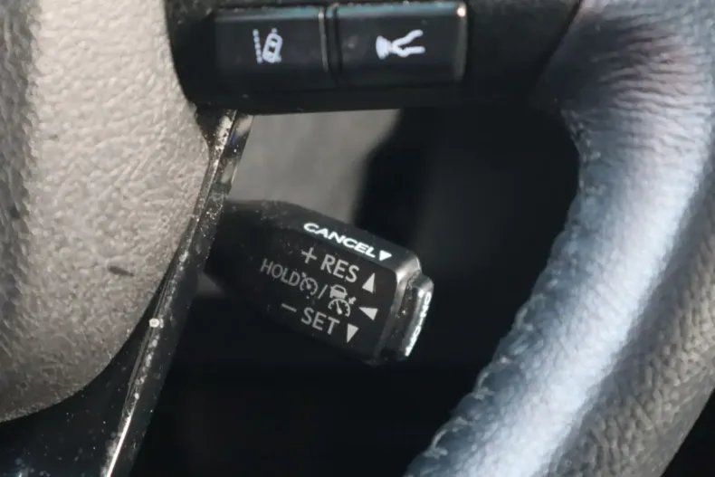 Toyota Hilux din 2021 cu 86.152 km - oferta TOY158498 - foto 39