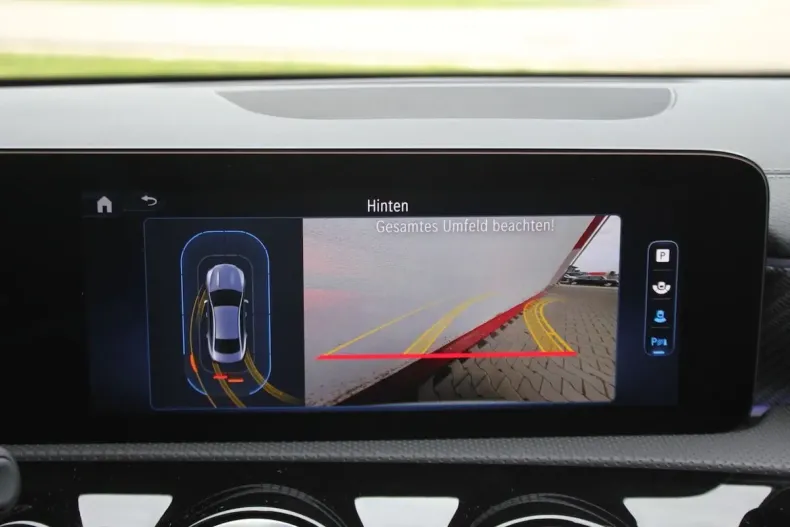 Mercedes-Benz CLA 180 din 2024 cu 50.000 km - oferta MER158503 - foto 14