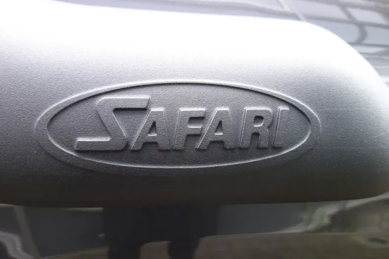 Toyota Land Cruiser din 2023 cu 63.454 km - oferta TOY158508 - foto 18