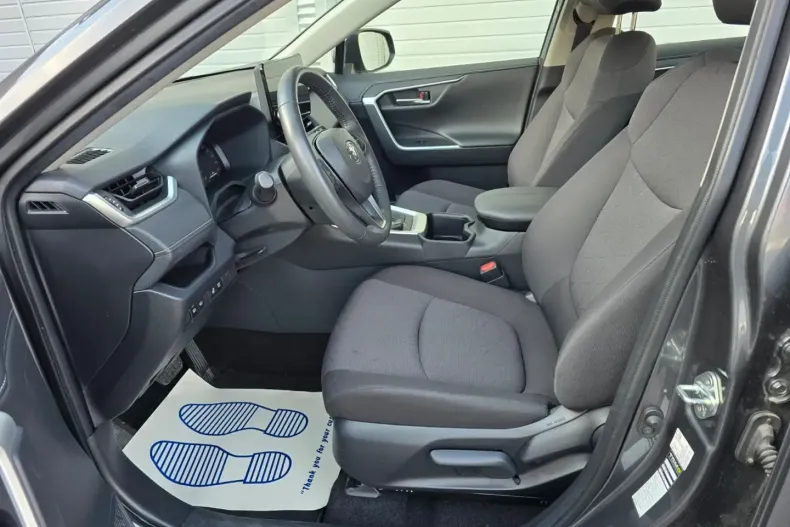 Toyota RAV4 din 2023 cu 35.900 km - oferta TOY158518 - foto 9