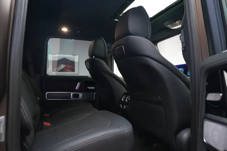 Mercedes-Benz G 63 AMG din 2024 cu 12.000 km - oferta MER158519 - foto 11