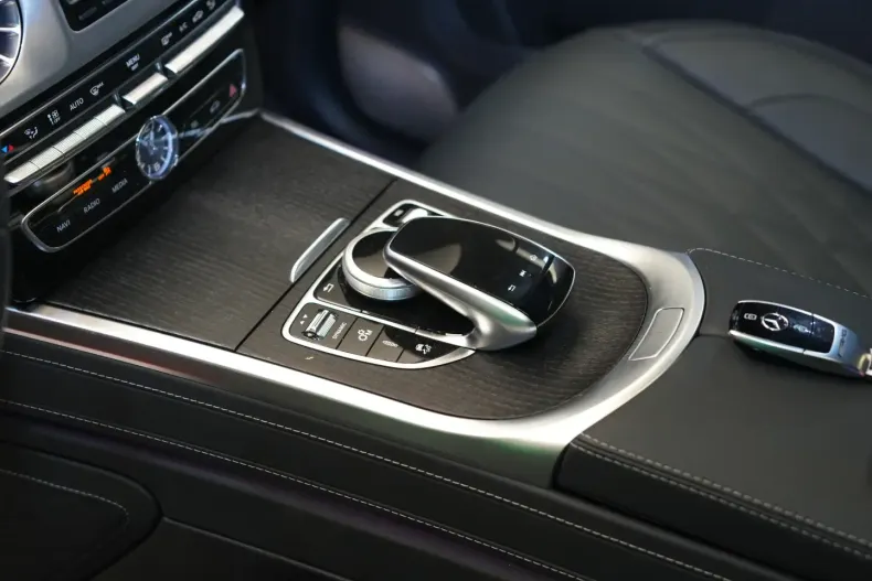 Mercedes-Benz G 63 AMG din 2024 cu 12.000 km - oferta MER158519 - foto 16