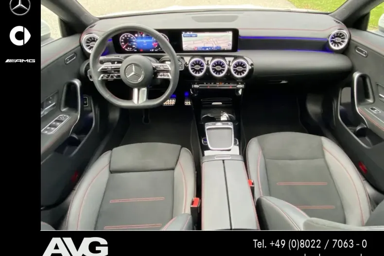 Mercedes-Benz CLA 200 din 2024 cu 25.724 km - oferta MER158531 - foto 9