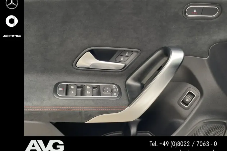 Mercedes-Benz CLA 200 din 2024 cu 25.724 km - oferta MER158531 - foto 14