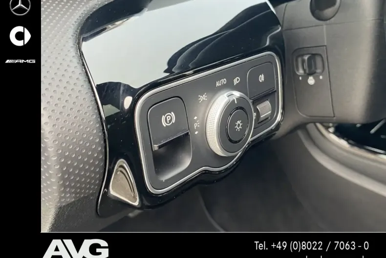 Mercedes-Benz CLA 200 din 2024 cu 25.724 km - oferta MER158531 - foto 15