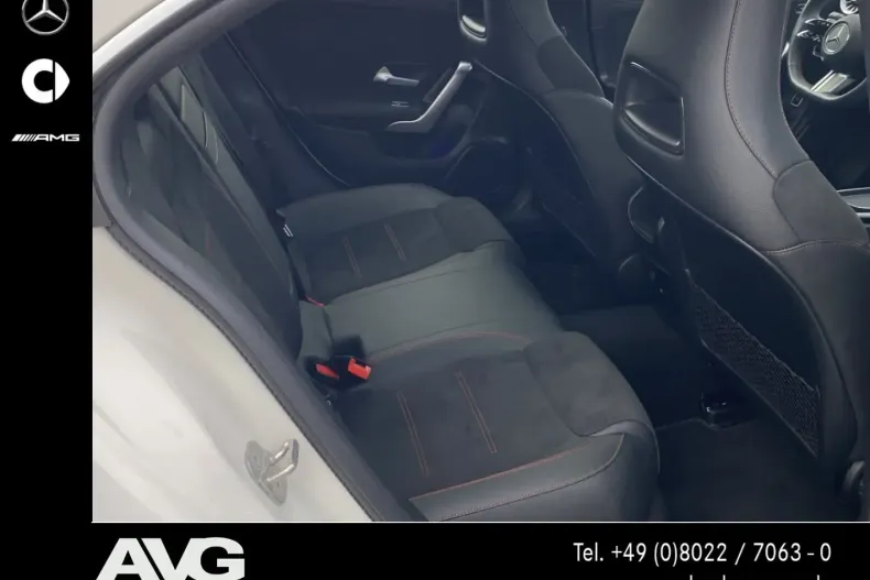 Mercedes-Benz CLA 200 din 2024 cu 25.724 km - oferta MER158531 - foto 17