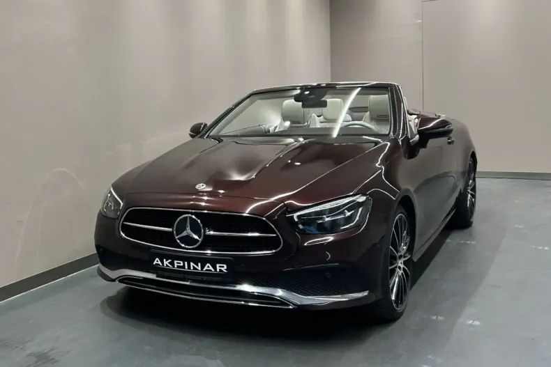 Mercedes-Benz E 400 din 2022 cu 107.000 km - oferta MER158533 - foto 2