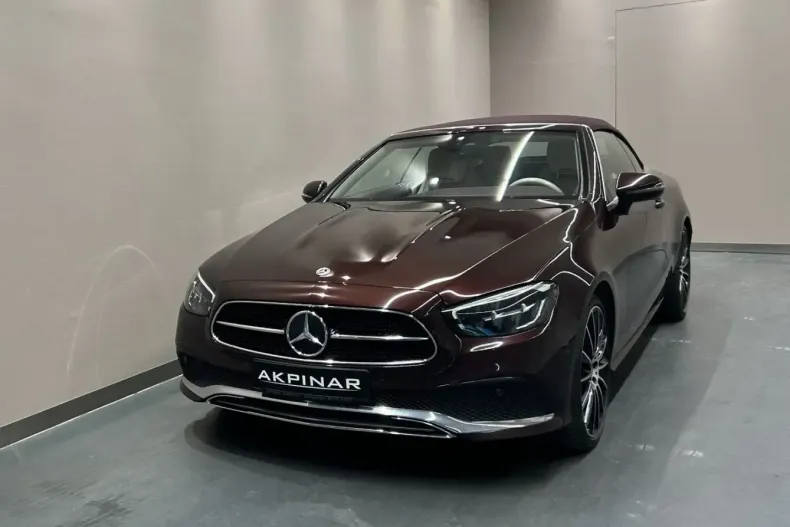 Mercedes-Benz E 400 din 2022 cu 107.000 km - oferta MER158533 - foto 3