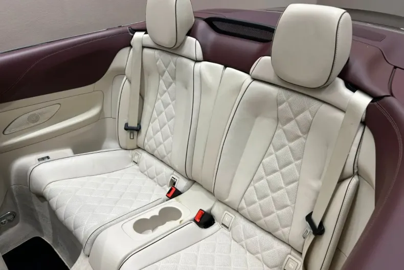 Mercedes-Benz E 400 din 2022 cu 107.000 km - oferta MER158533 - foto 12