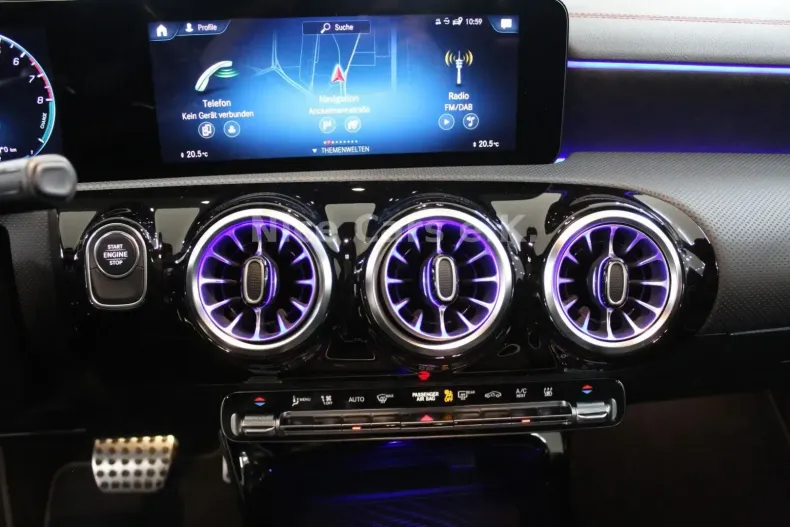 Mercedes-Benz CLA 250 din 2021 cu 80.000 km - oferta MER158535 - foto 10