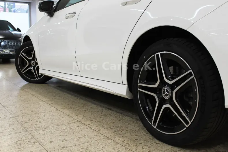 Mercedes-Benz CLA 250 din 2021 cu 80.000 km - oferta MER158535 - foto 17