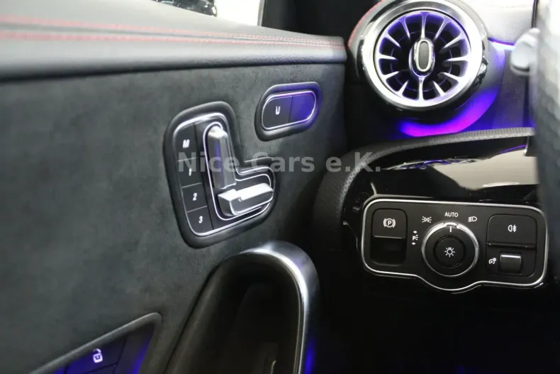 Mercedes-Benz CLA 250 din 2021 cu 80.000 km - oferta MER158535 - foto 26