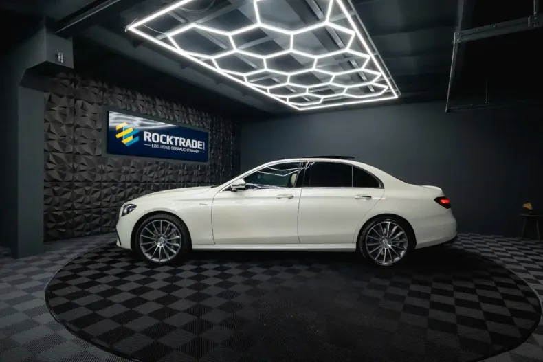 Mercedes-Benz E 53 AMG din 2021 cu 56.400 km - oferta MER158536 - foto 21