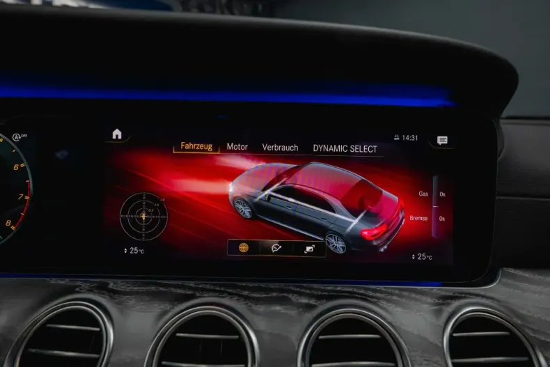 Mercedes-Benz E 53 AMG din 2021 cu 56.400 km - oferta MER158536 - foto 28