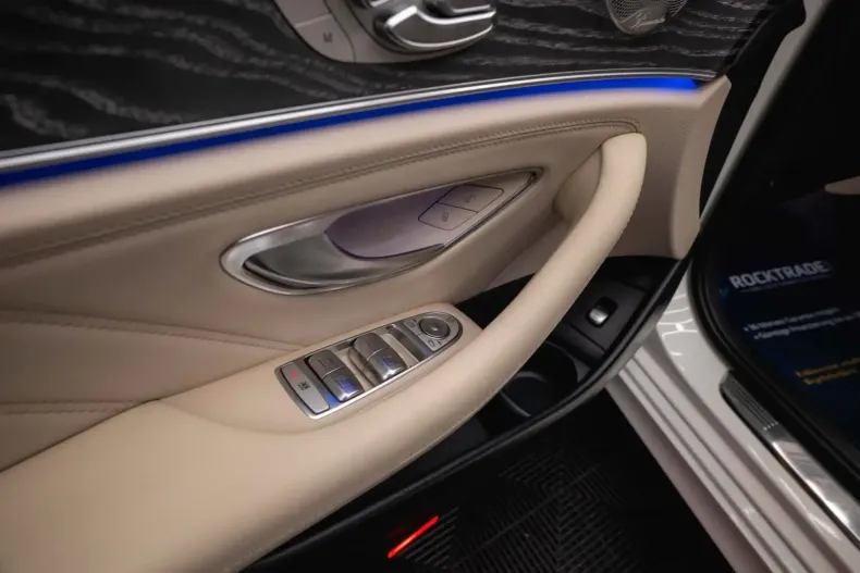 Mercedes-Benz E 53 AMG din 2021 cu 56.400 km - oferta MER158536 - foto 38