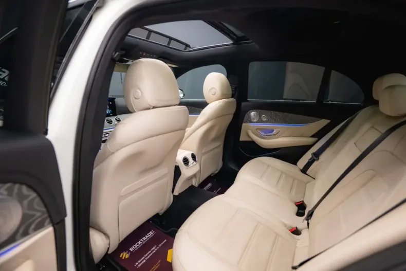 Mercedes-Benz E 53 AMG din 2021 cu 56.400 km - oferta MER158536 - foto 43