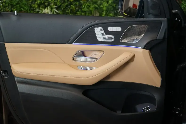 Mercedes-Benz GLE 450 din 2024 cu 20.924 km - oferta MER158539 - foto 11