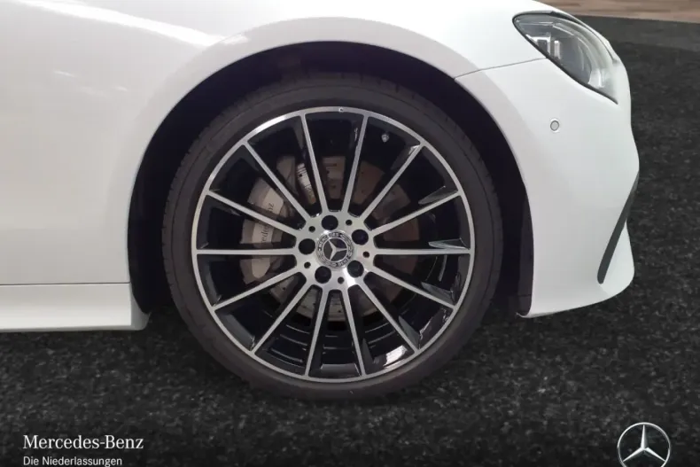 Mercedes-Benz E 450 din 2021 cu 62.365 km - oferta MER158540 - foto 4