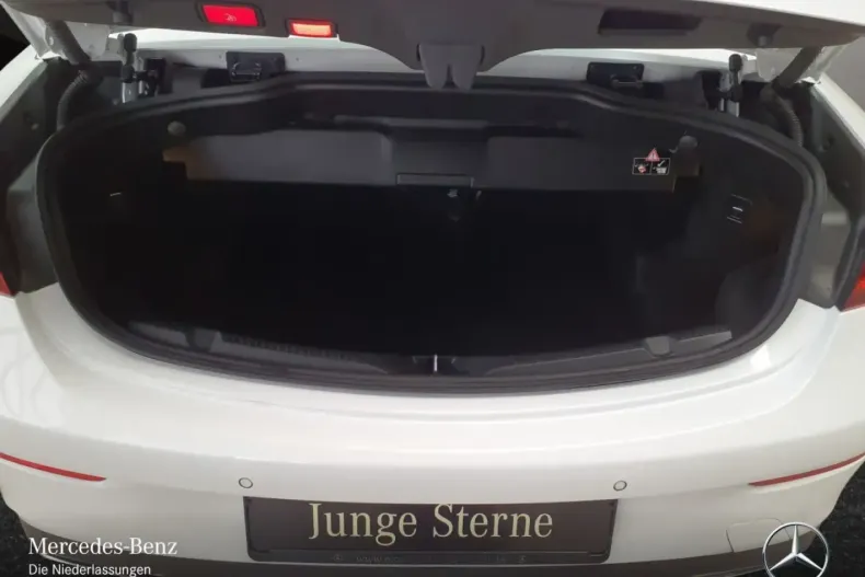 Mercedes-Benz E 450 din 2021 cu 62.365 km - oferta MER158540 - foto 15