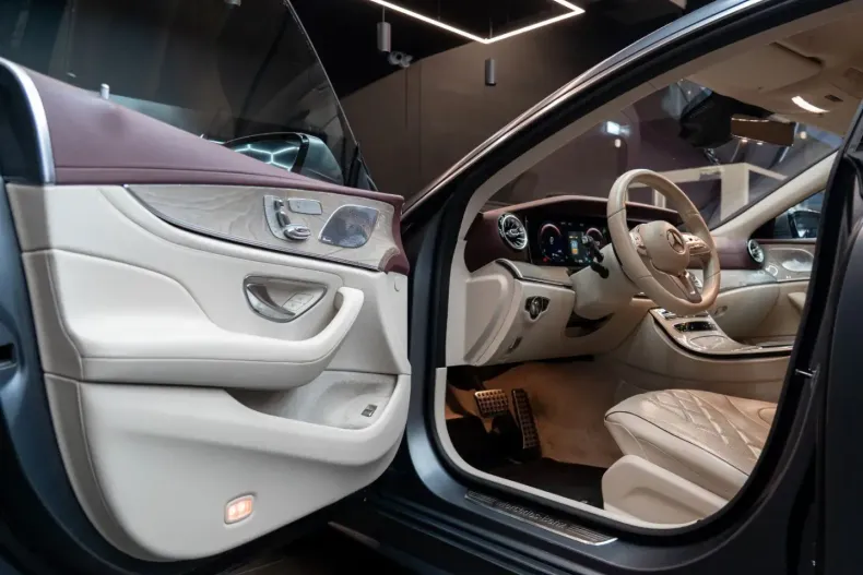 Mercedes-Benz CLS 450 din 2020 cu 46.000 km - oferta MER158541 - foto 4