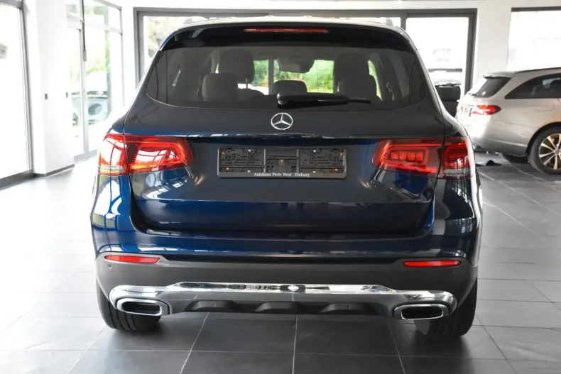 Mercedes-Benz GLC 200 din 2020 cu 24.865 km - oferta MER158542 - foto 6