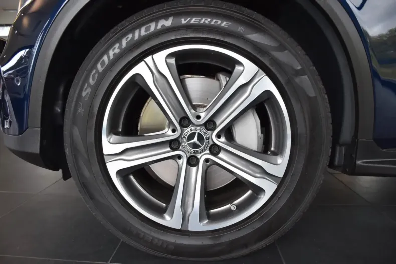 Mercedes-Benz GLC 200 din 2020 cu 24.865 km - oferta MER158542 - foto 8