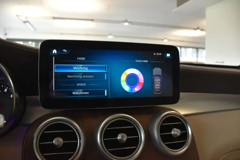 Mercedes-Benz GLC 200 din 2020 cu 24.865 km - oferta MER158542 - foto 28