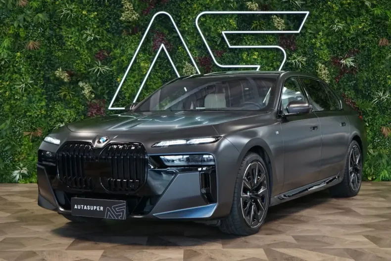 BMW 740 din 2023 cu 74.821 km - oferta BMW158547 - foto 4