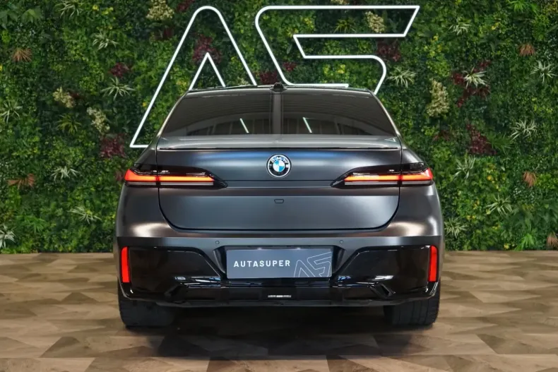 BMW 740 din 2023 cu 74.821 km - oferta BMW158547 - foto 6