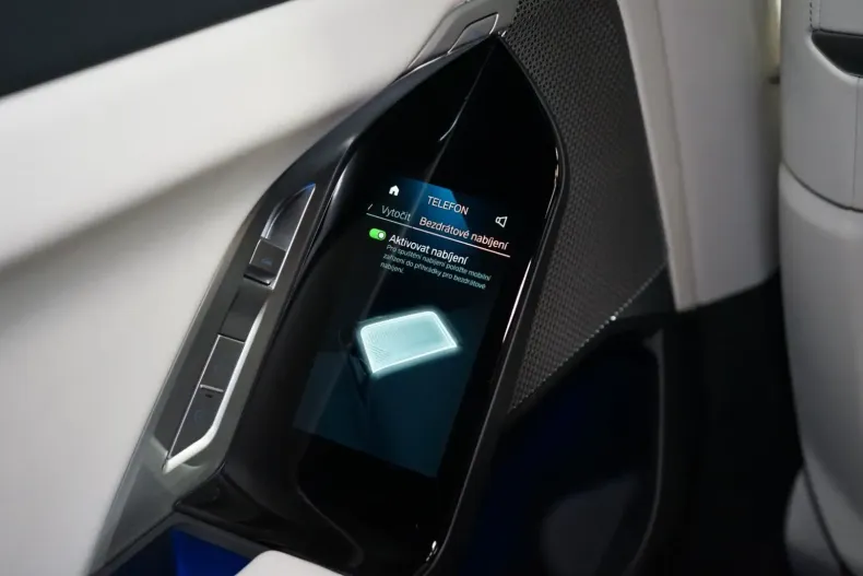 BMW 740 din 2023 cu 74.821 km - oferta BMW158547 - foto 21