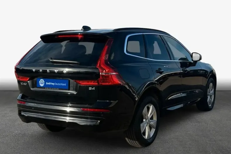 Volvo XC60 din 2023 cu 45.363 km - oferta VOL158550 - foto 2