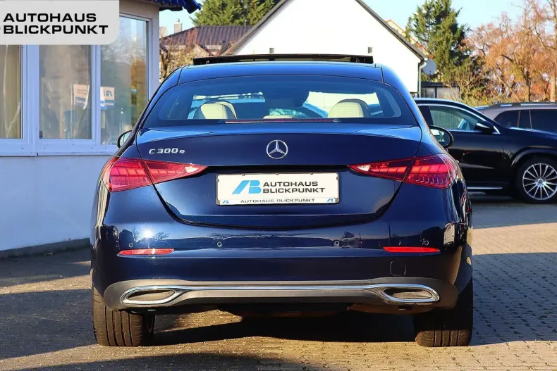 Mercedes-Benz C 300 din 2022 cu 42.458 km - oferta MER158551 - foto 5