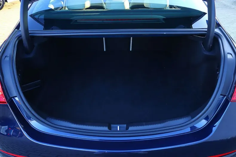 Mercedes-Benz C 300 din 2022 cu 42.458 km - oferta MER158551 - foto 15