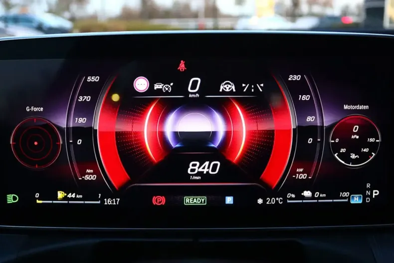 Mercedes-Benz C 300 din 2022 cu 42.458 km - oferta MER158551 - foto 18