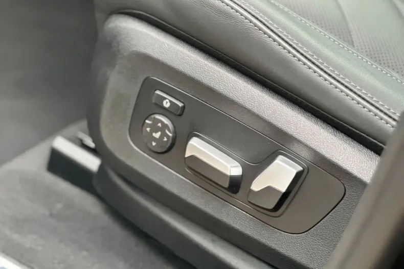 BMW X6 din 2024 cu 15.500 km - oferta BMW158561 - foto 20