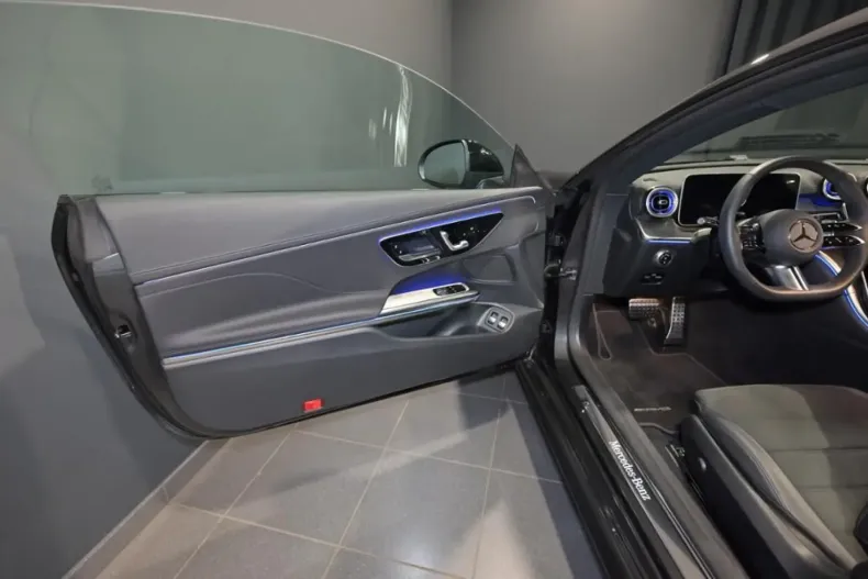 Mercedes-Benz CLE 300 din 2024 cu 17.400 km - oferta MER158570 - foto 14