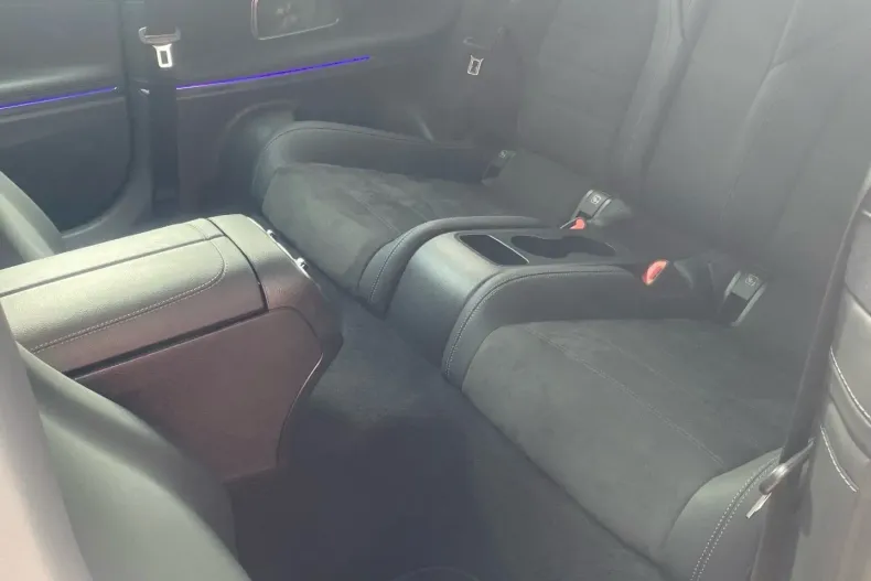 Mercedes-Benz CLE 300 din 2024 cu 15.134 km - oferta MER158573 - foto 10