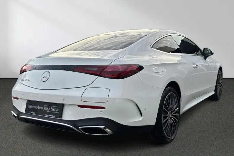 Mercedes-Benz CLE 300 din 2024 cu 9.421 km - oferta MER158574 - foto 3