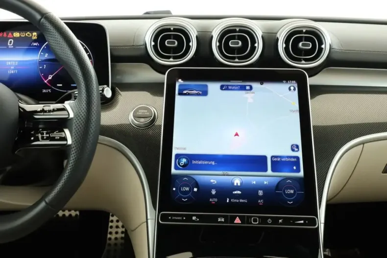 Mercedes-Benz CLE 300 din 2024 cu 12.875 km - oferta MER158577 - foto 6