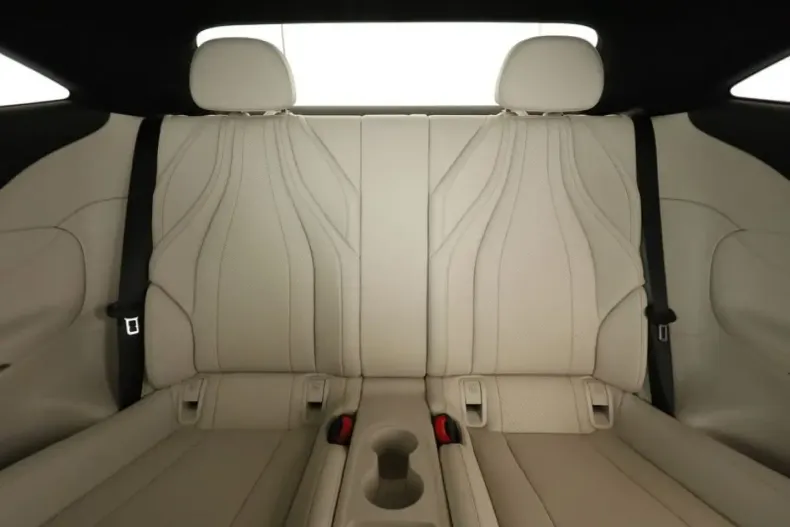 Mercedes-Benz CLE 300 din 2024 cu 12.875 km - oferta MER158577 - foto 8