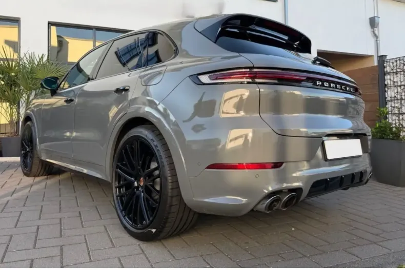 Porsche Cayenne din 2024 cu 24.995 km - oferta POR158581 - foto 4