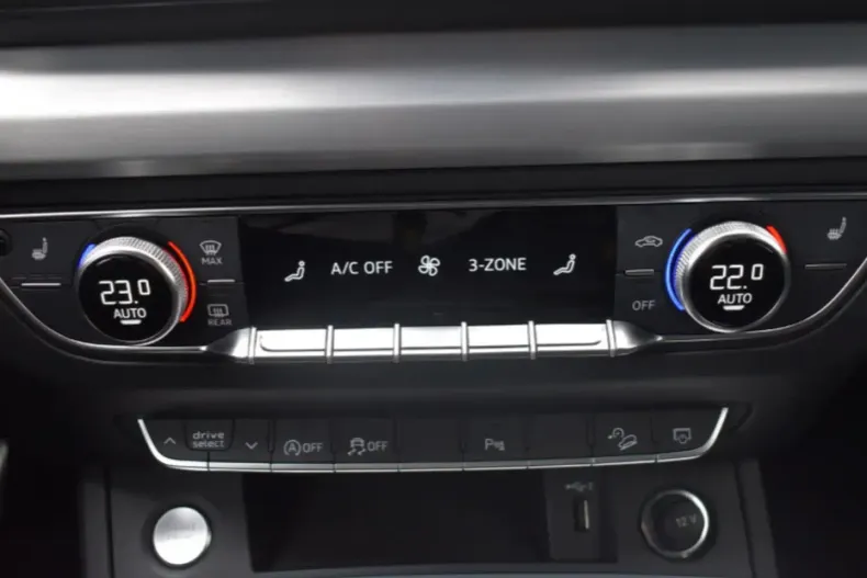 Audi Q5 din 2022 cu 44.000 km - oferta AUD158583 - foto 15